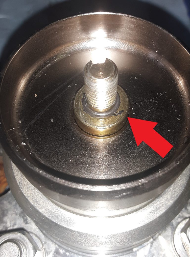 Disassembly and Inspection of Fan Clutch HMMWV Systems